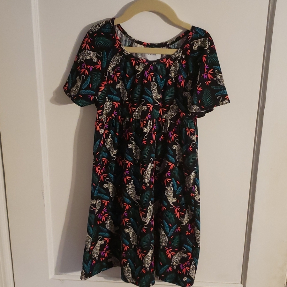 Girls Old Navy jungle pattern dress